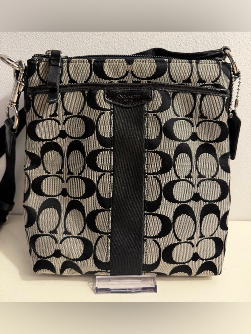 COACH Black Signature North/South Cross Body HandBag Black And Gray